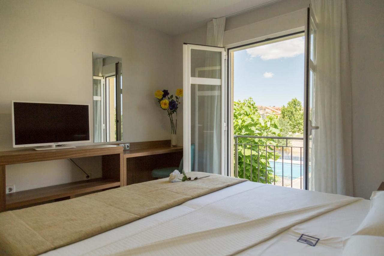 Hostal Pradaria Asador & Alojamiento Arcas ภายนอก รูปภาพ