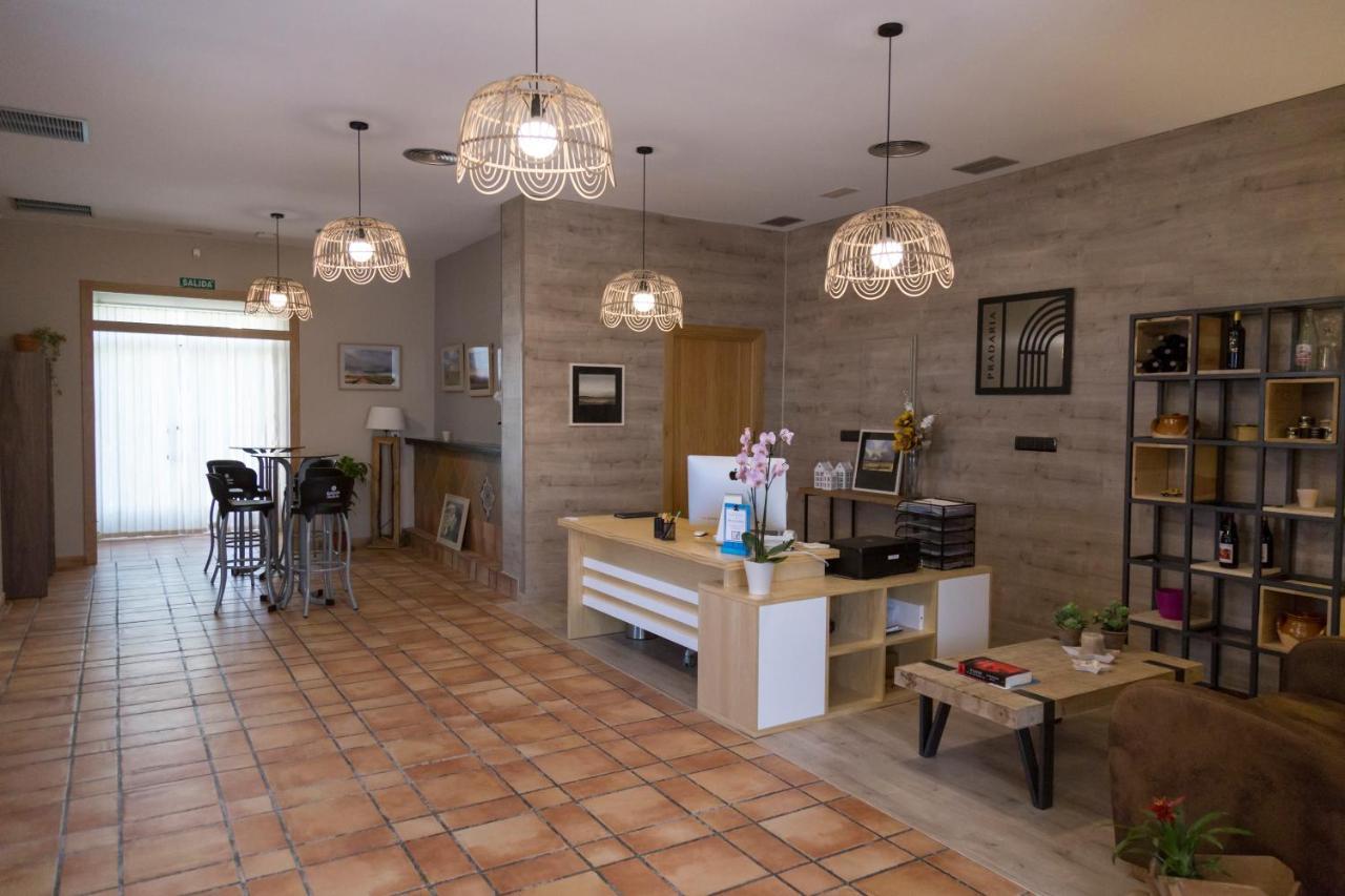 Hostal Pradaria Asador & Alojamiento Arcas ภายนอก รูปภาพ