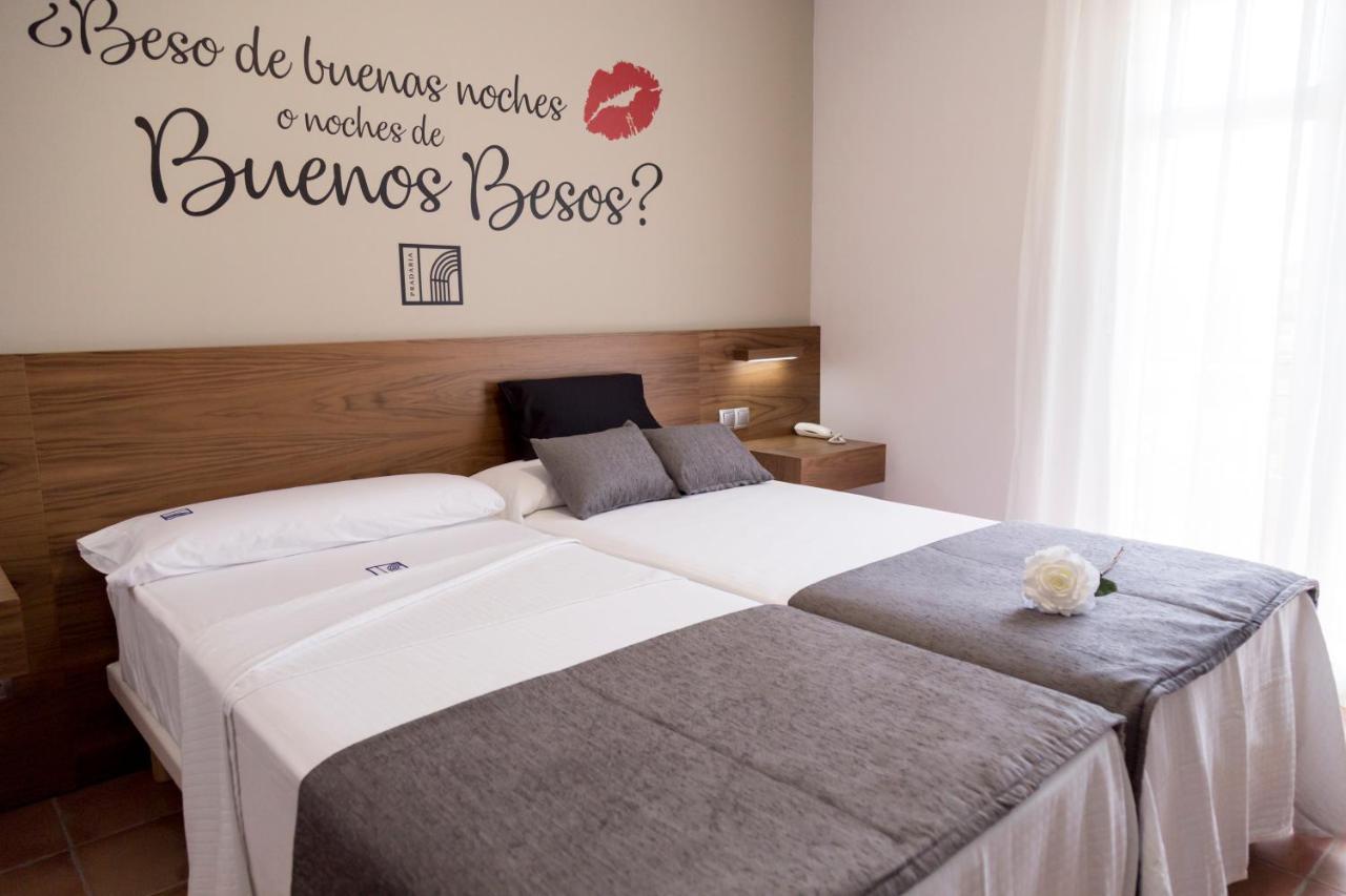 Hostal Pradaria Asador & Alojamiento Arcas ภายนอก รูปภาพ