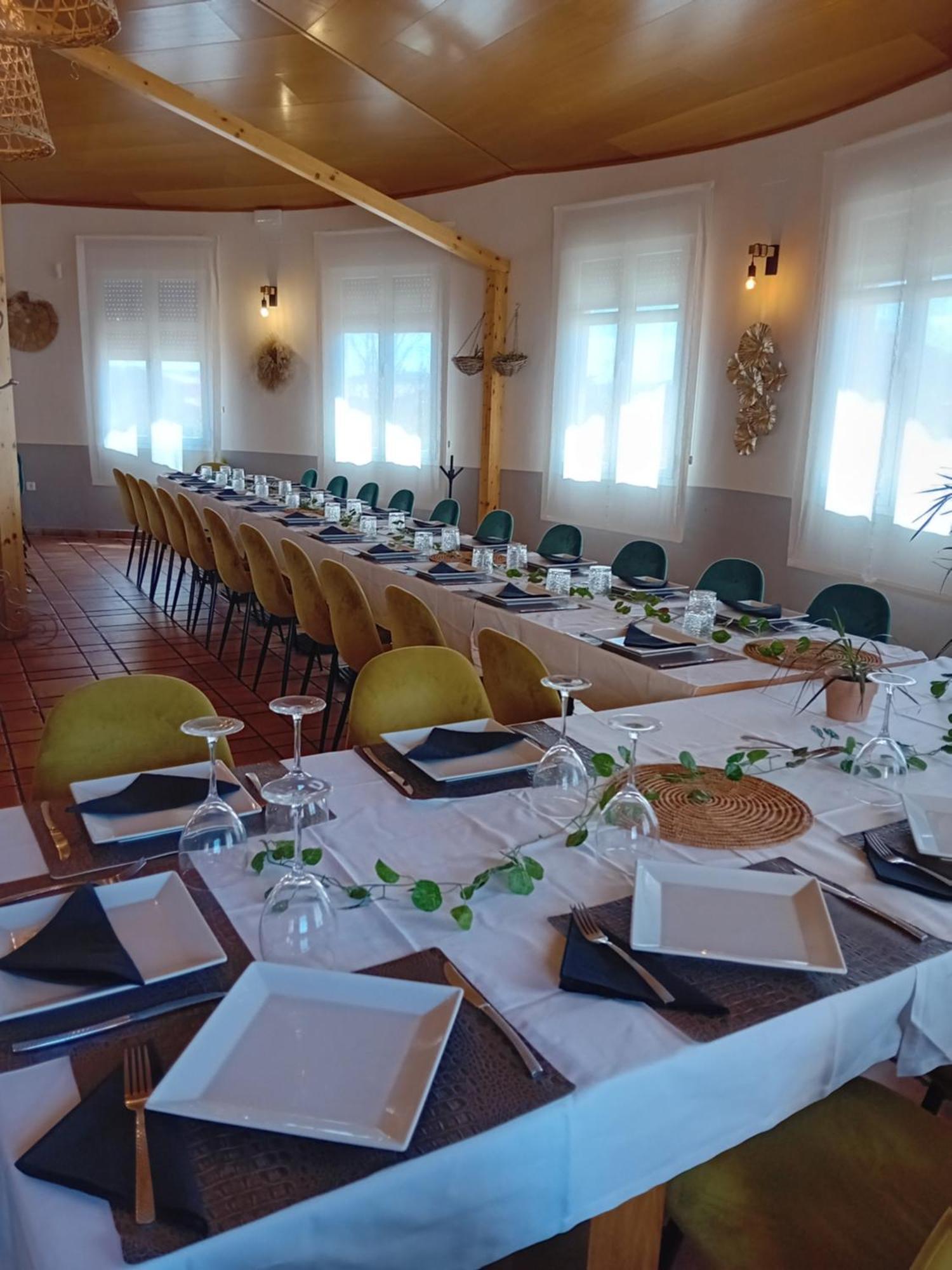 Hostal Pradaria Asador & Alojamiento Arcas ภายนอก รูปภาพ